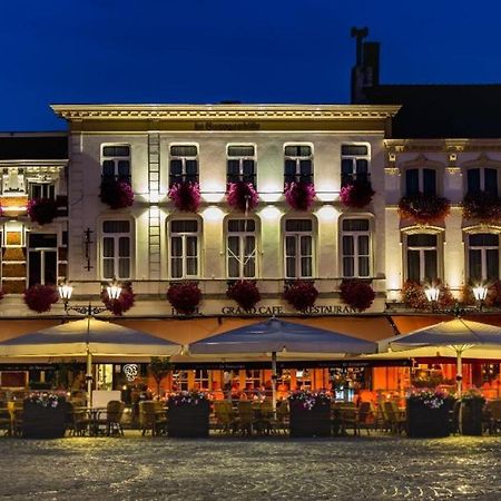 Grand Cafe Hotel De Bourgondier Berg-op-Zoom Extérieur photo